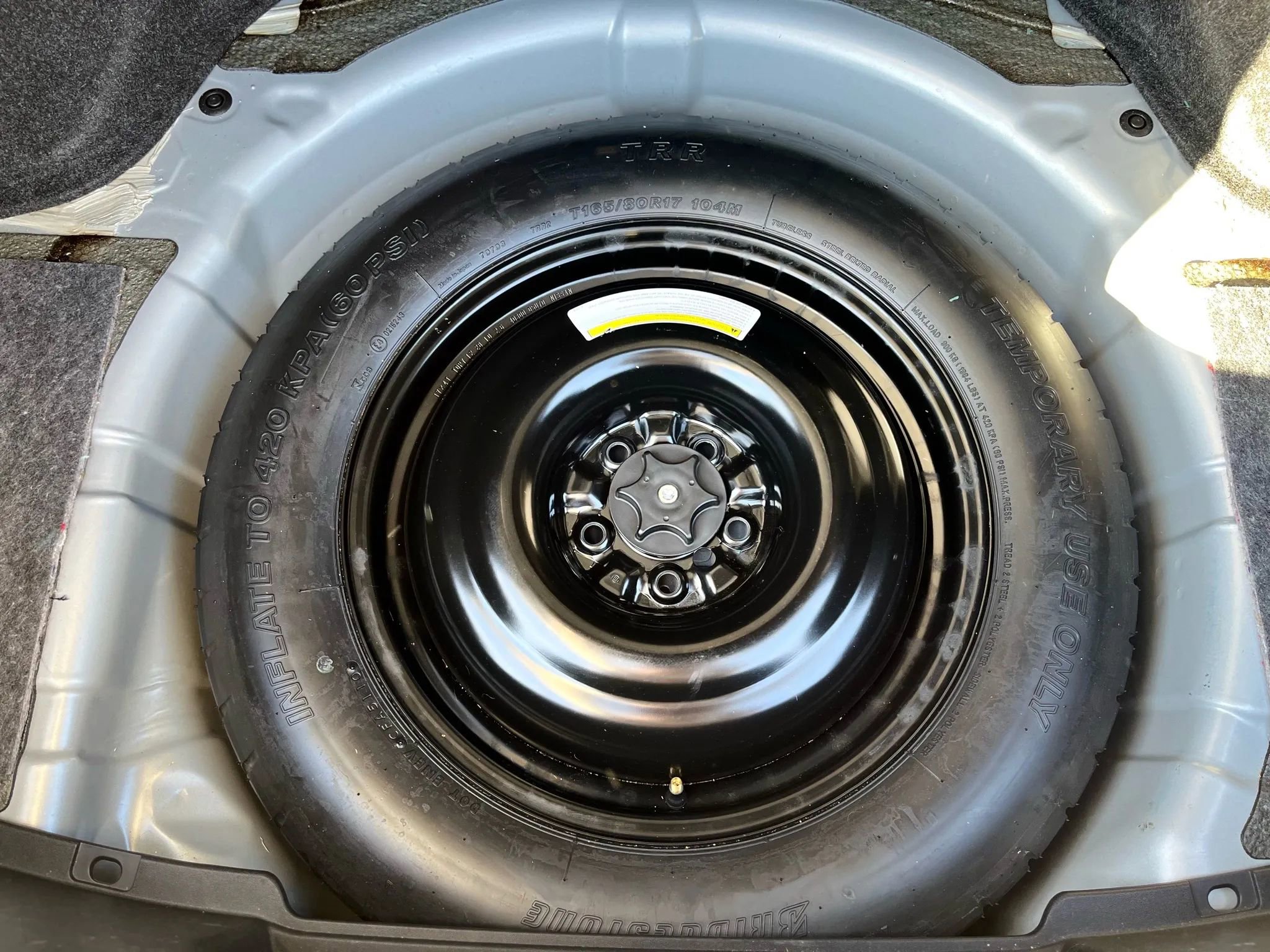 Used 2012 INFINITI M37 x w/ Deluxe Touring Pkg image 23