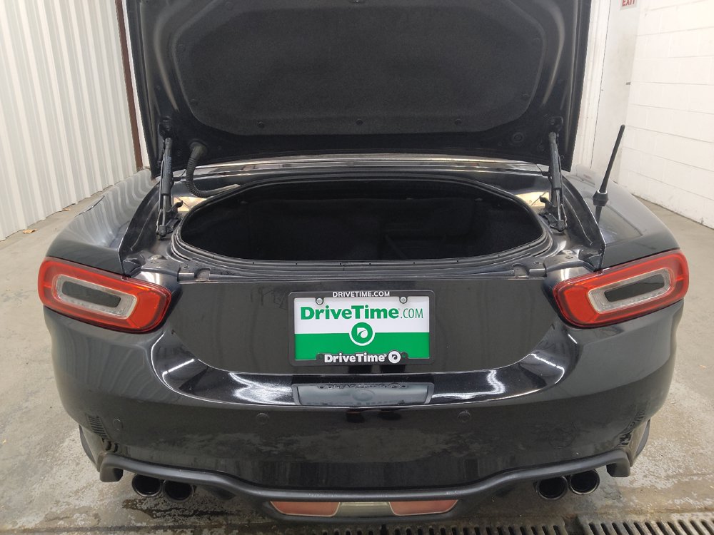 Used 2017 FIAT 124 Spider Abarth RWD image 32