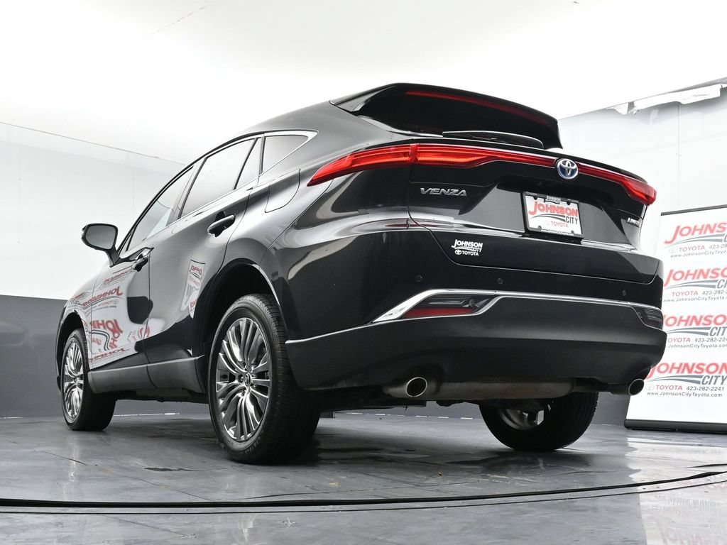 Used 2023 Toyota Venza Limited AWD/4WD image 38