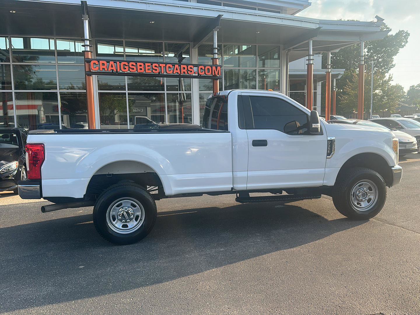 Used 2017 Ford F350 XL AWD/4WD image 2
