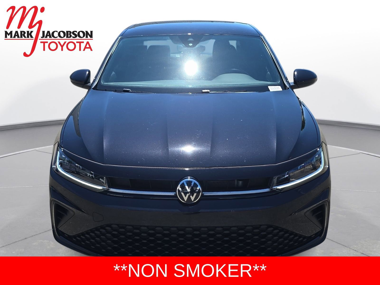 Used 2025 Volkswagen Jetta Sport FWD image 2
