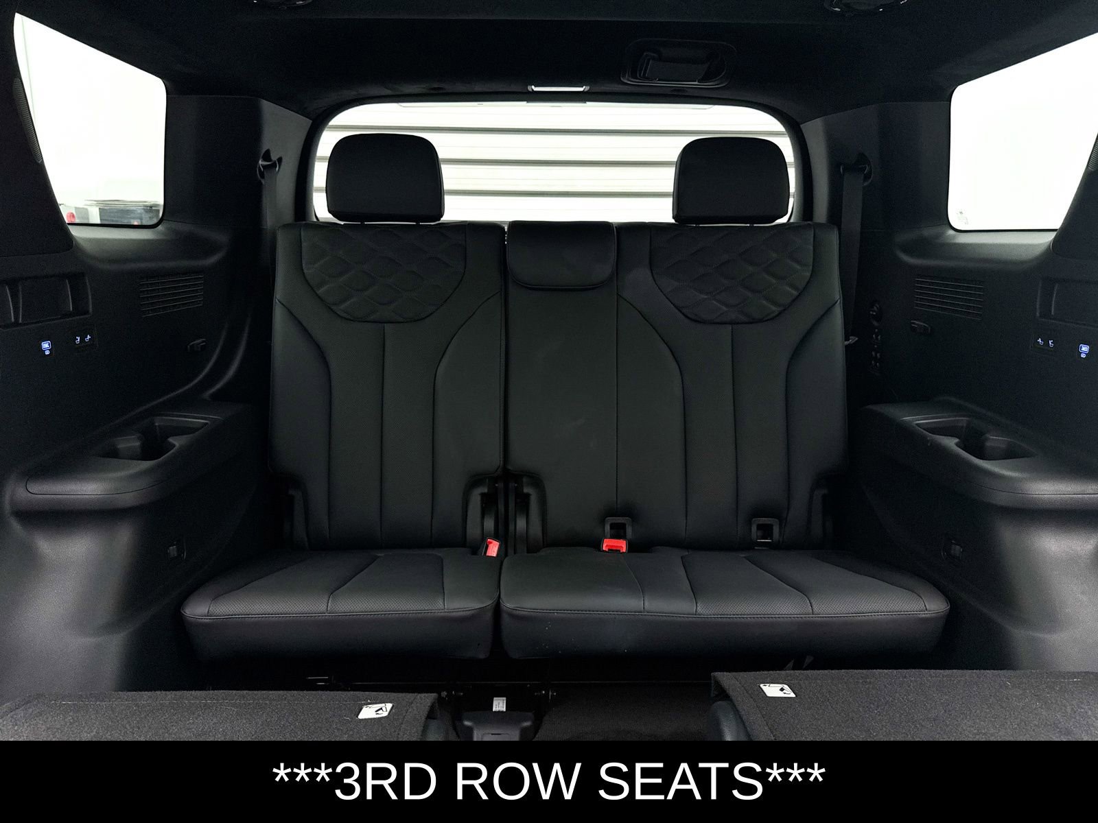 Used 2022 Hyundai Palisade Calligraphy w/ Cargo Package FWD image 13