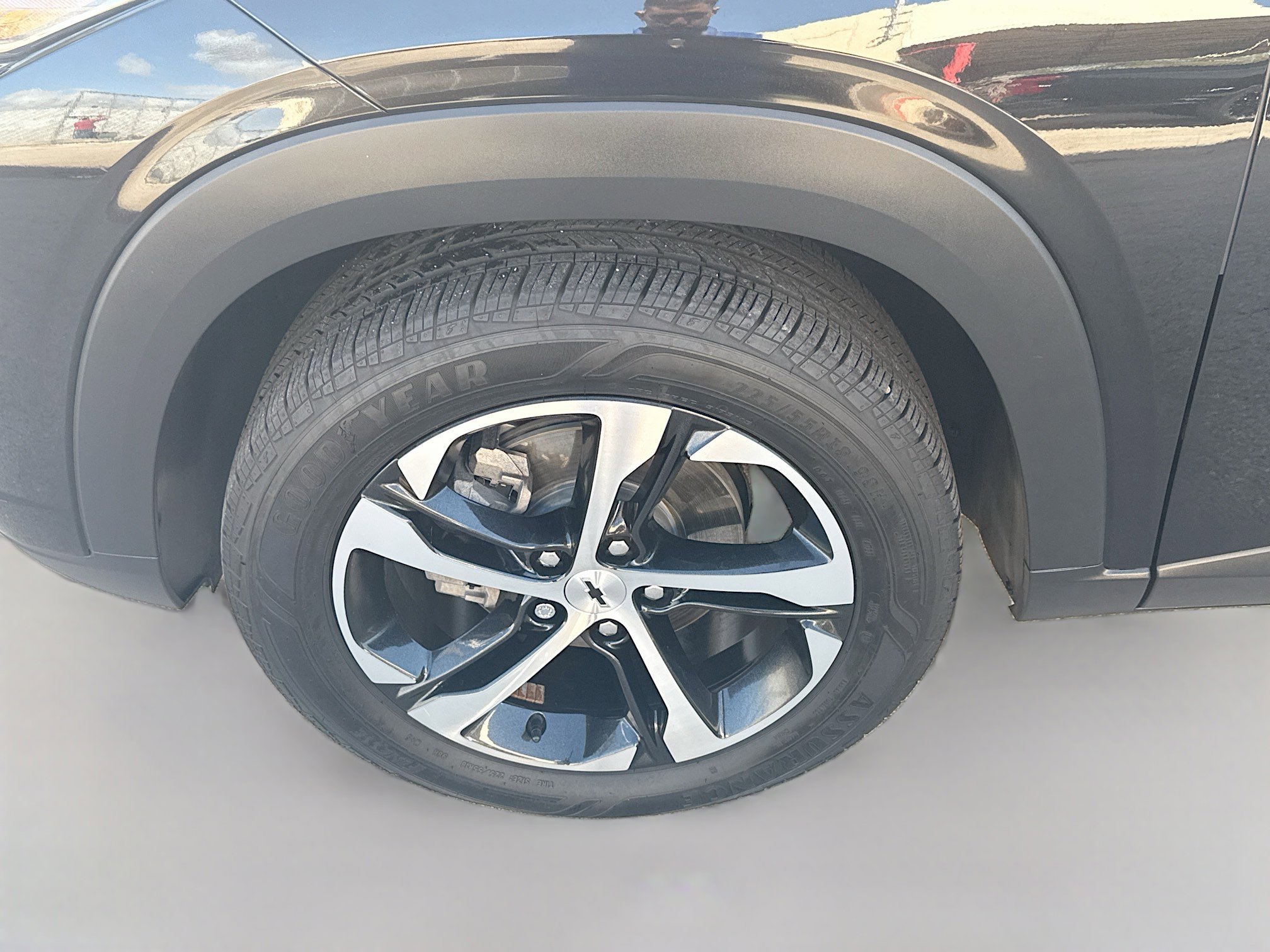 Used 2024 Chevrolet Trax RS image 33