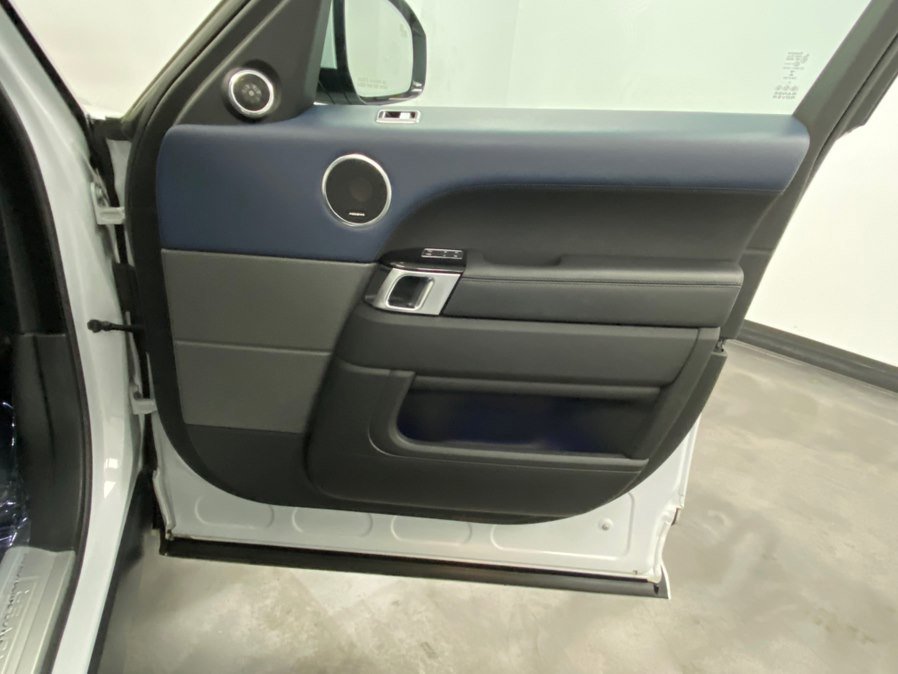 Used 2019 Land Rover Range Rover Sport Supercharged AWD/4WD image 47