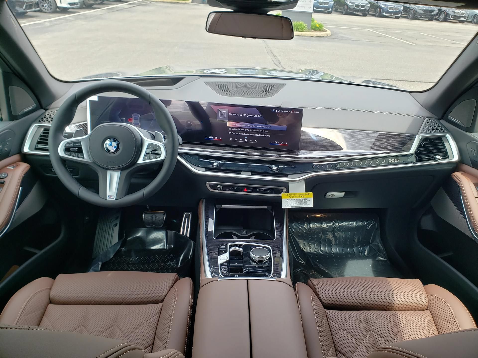 New 2026 BMW X5 xDrive40i w/ M Sport Package AWD/4WD image 15