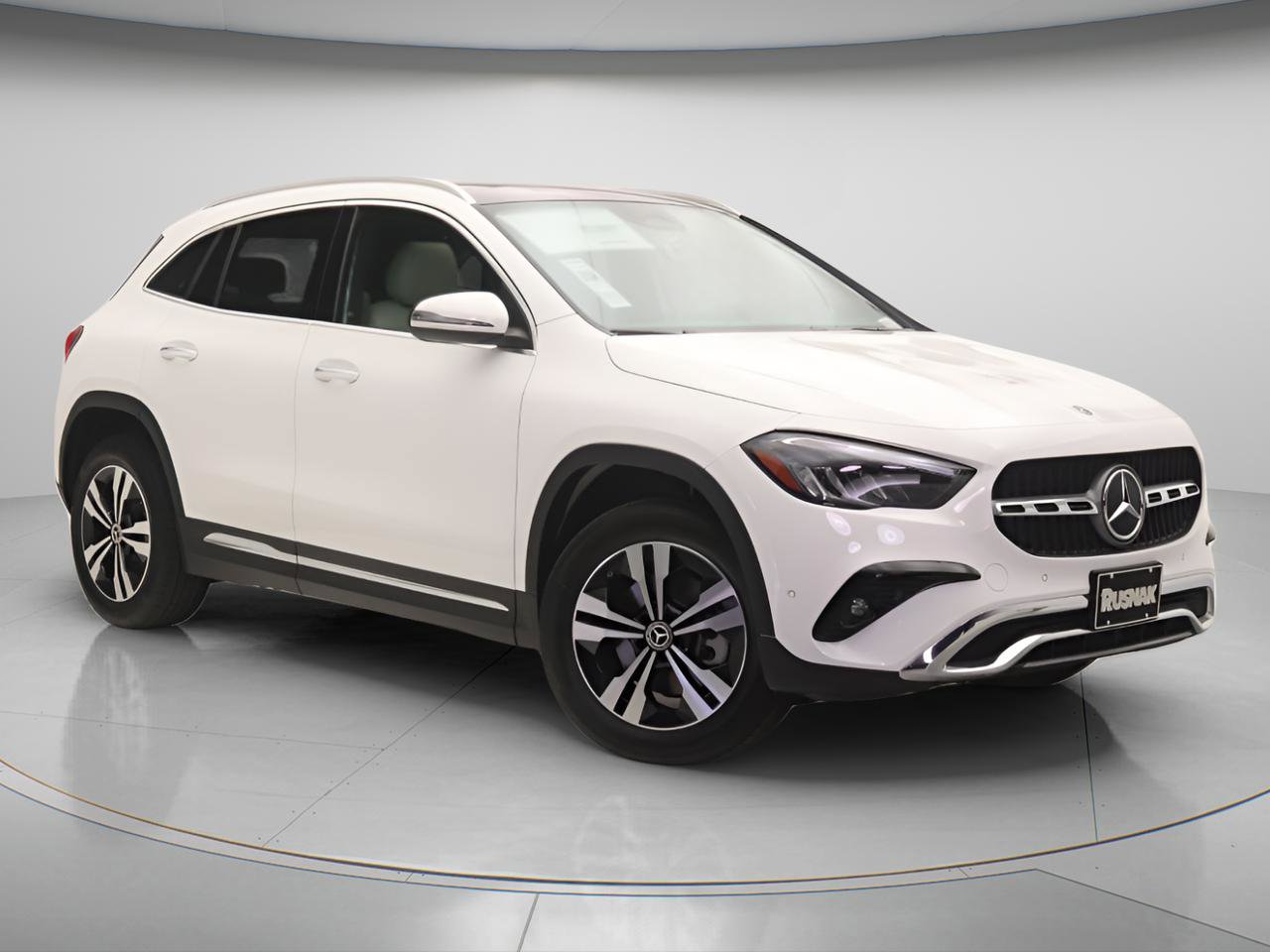 New 2026 Mercedes-Benz GLA 250 4MATIC image 1