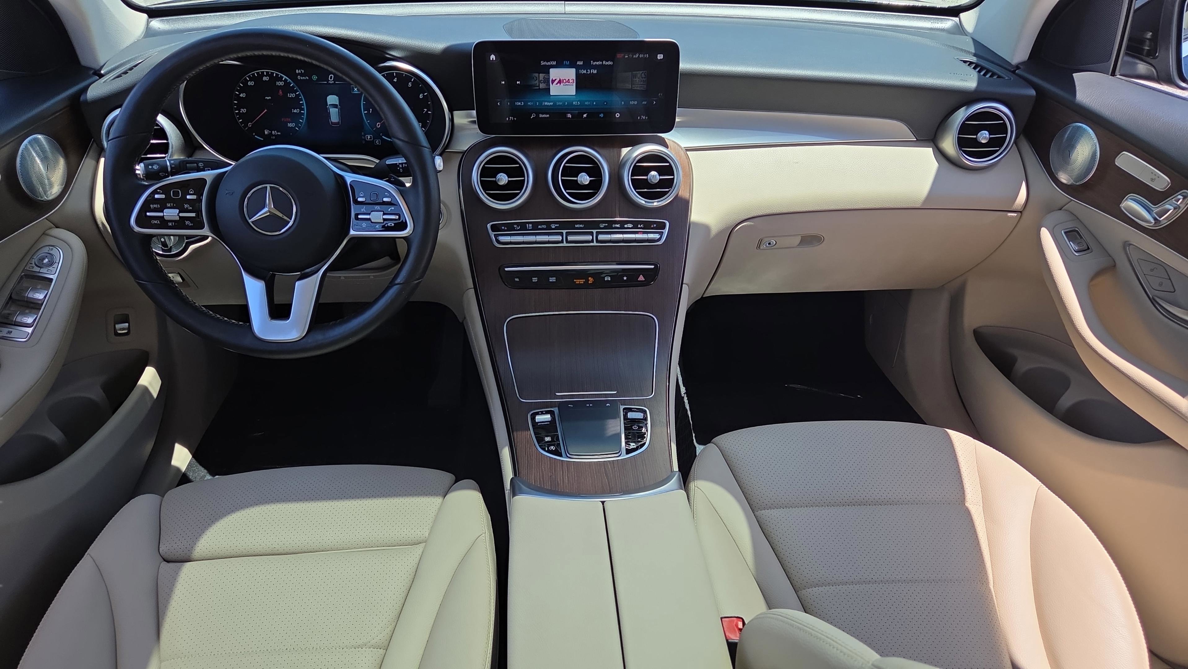 Used 2020 Mercedes-Benz GLC 300 4MATIC image 13