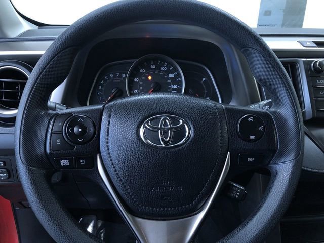 Used 2015 Toyota RAV4 LE image 25