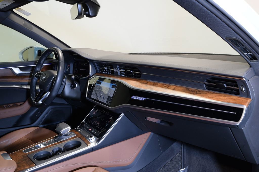 Used 2023 Audi A6 Premium Plus image 32