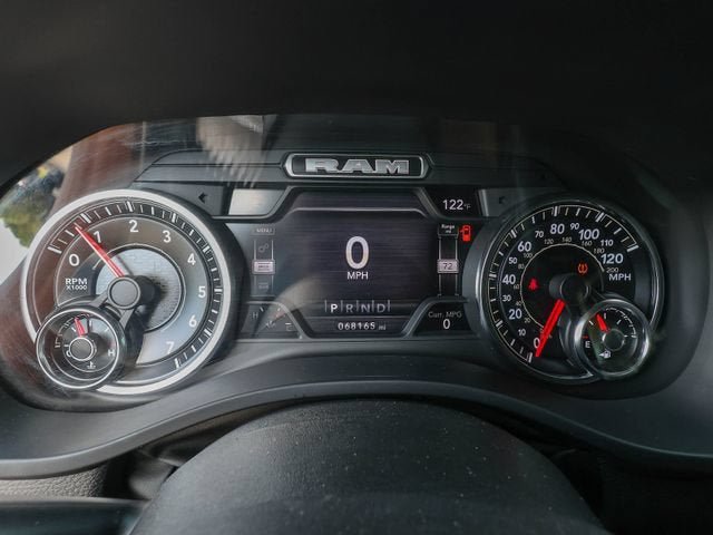 Used 2022 RAM 1500 Laramie w/ Sport Appearance Package AWD/4WD image 18