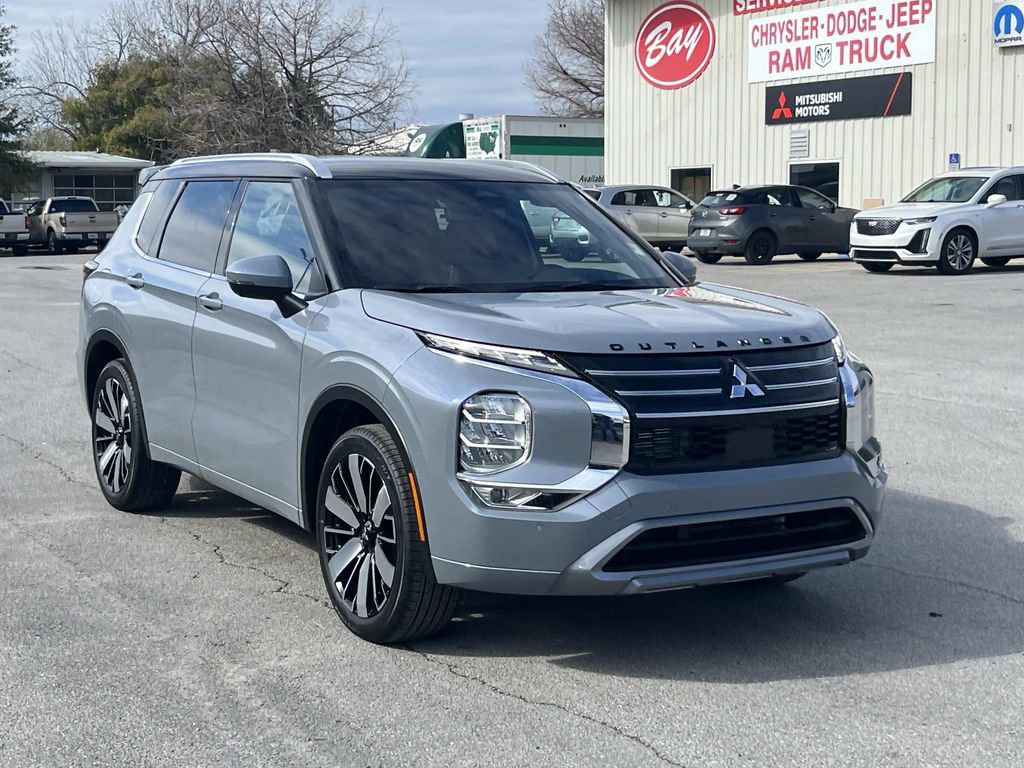 New 2026 Mitsubishi Outlander SEL FWD image 7