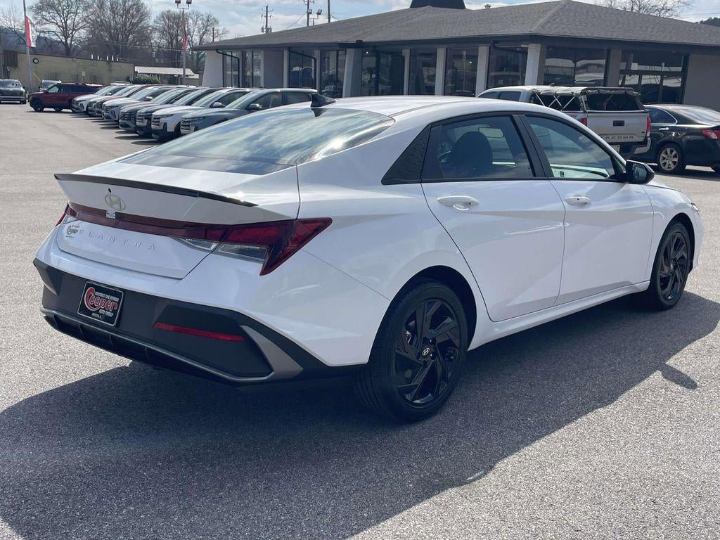 New 2026 Hyundai Elantra Sport image 21