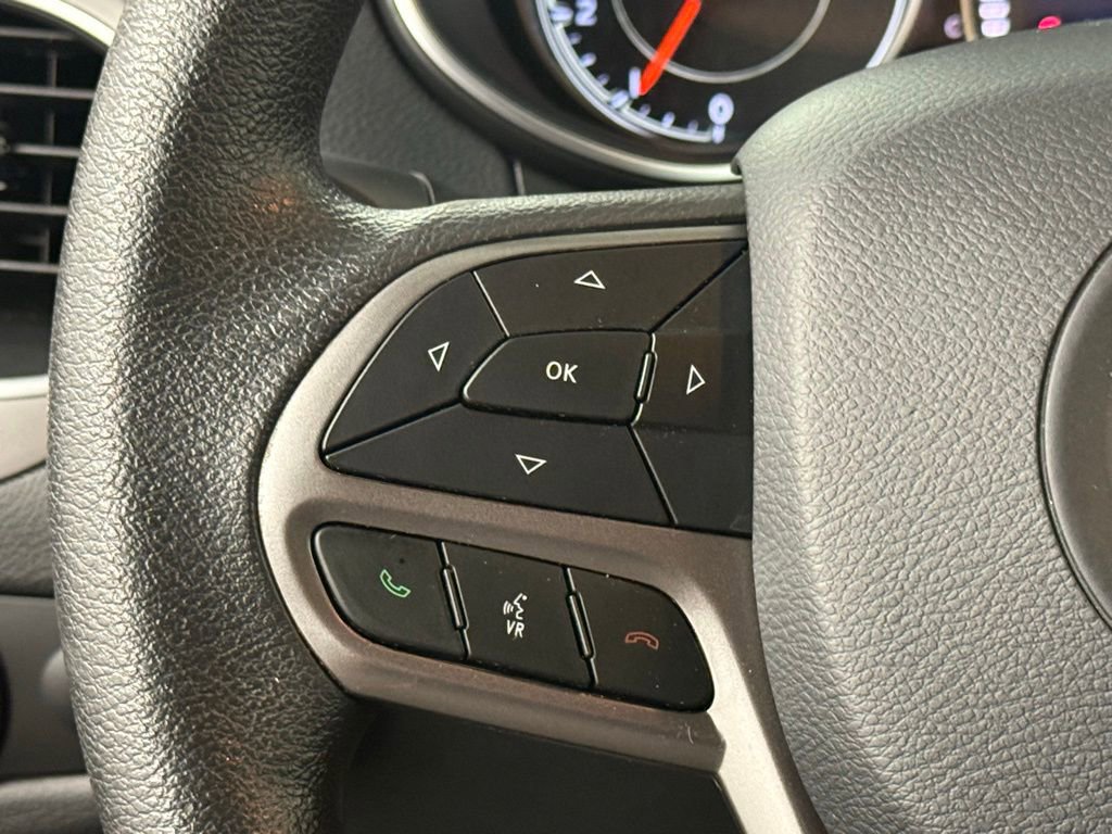 Used 2021 Jeep Cherokee Latitude image 20