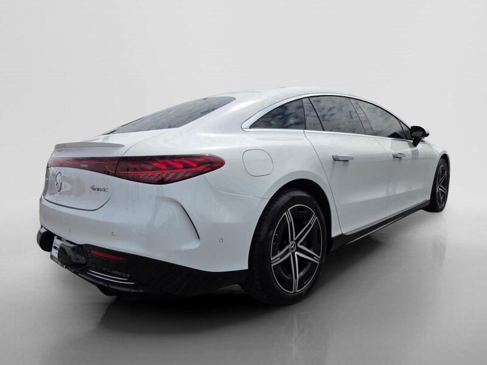 Certified 2024 Mercedes-Benz EQS 580 4MATIC Sedan image 5