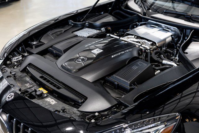 Used 2018 Mercedes-Benz AMG GT R image 26