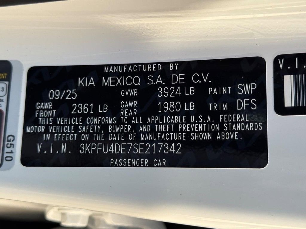 New 2025 Kia K4 EX image 19