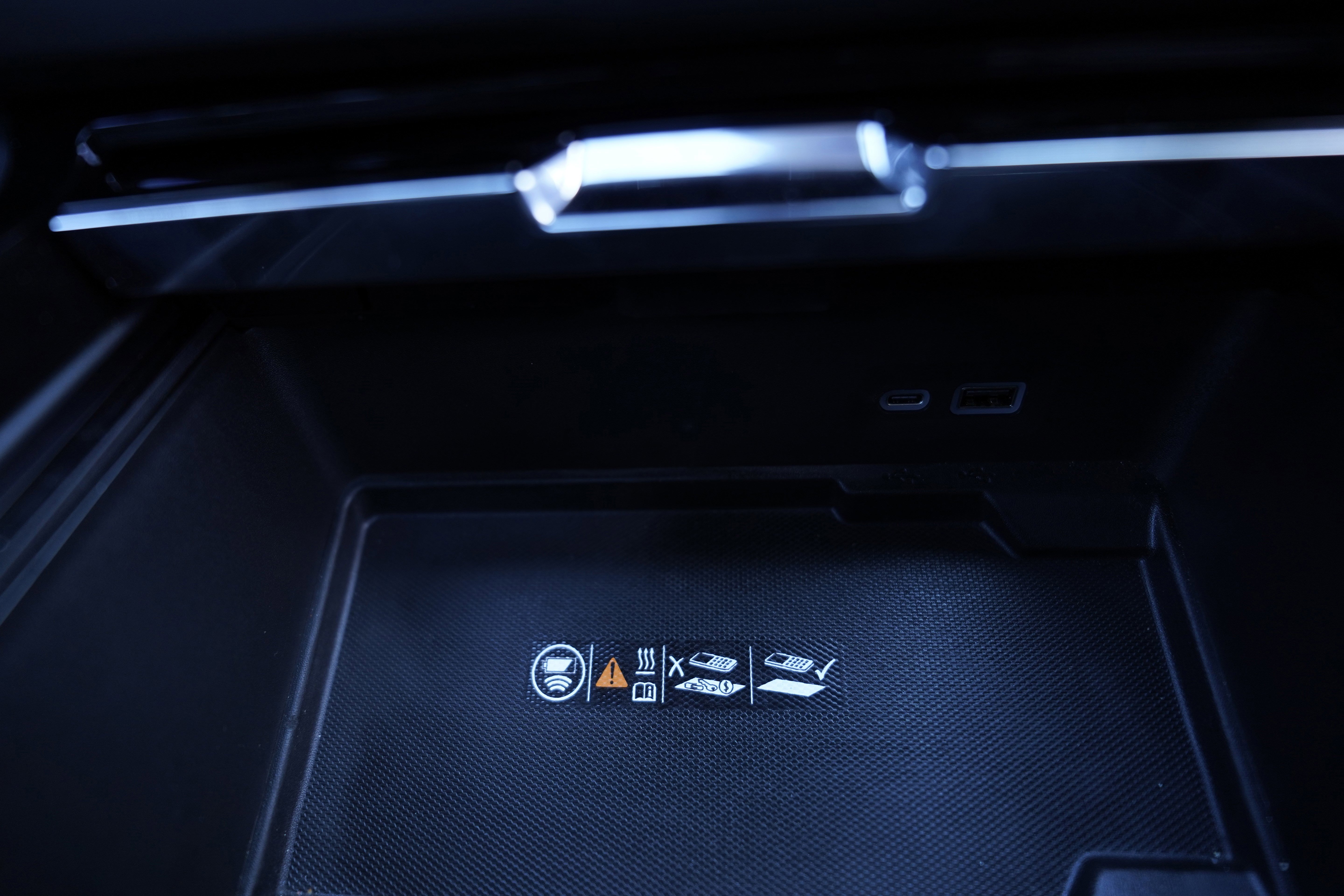 Used 2025 GMC Yukon AT4 Ultimate image 27