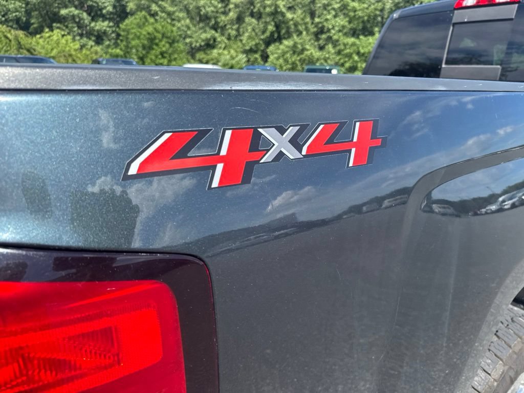 Used 2018 Chevrolet Silverado 3500 LT AWD/4WD image 7