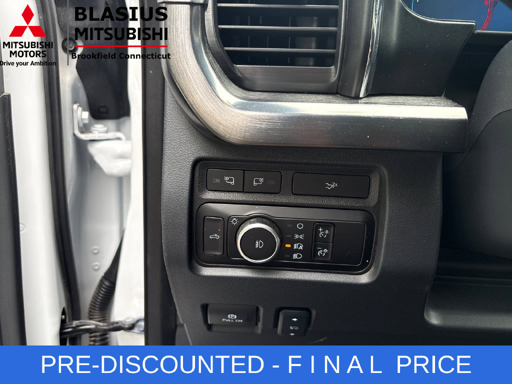 Used 2024 Ford F250 Lariat AWD/4WD image 22