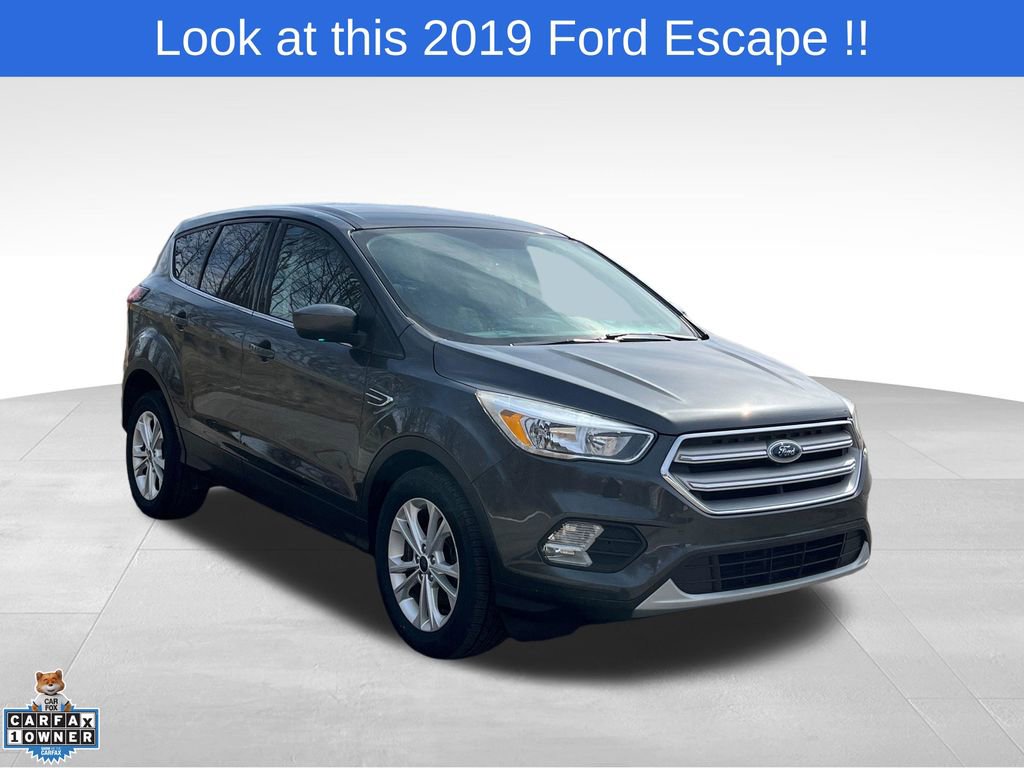 Used 2019 Ford Escape SE