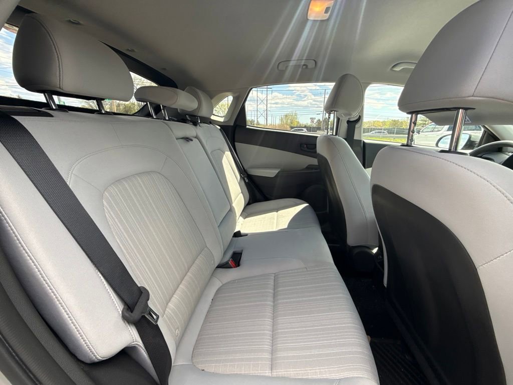 Used 2023 Hyundai Kona SEL w/ Cargo Package AWD/4WD image 12