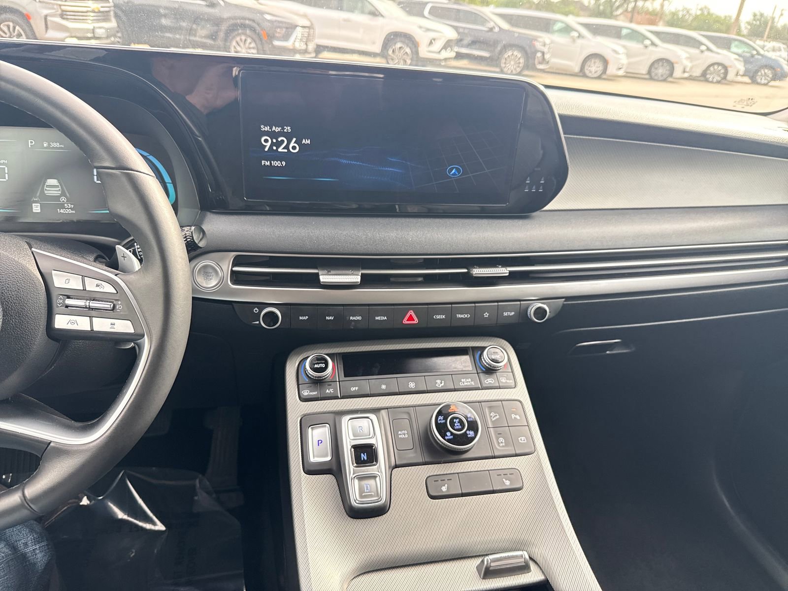 Used 2025 Hyundai Palisade SEL AWD/4WD image 24