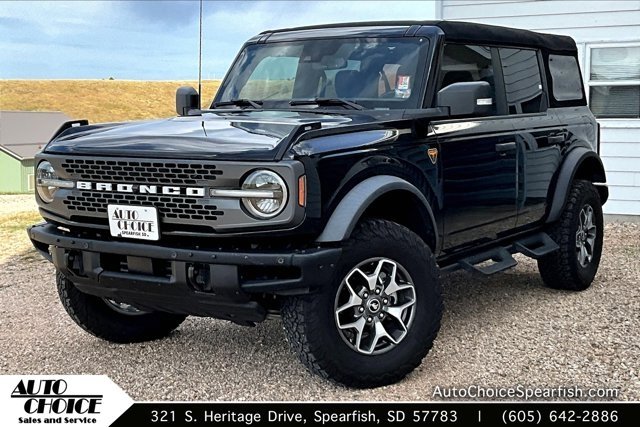 Used 2024 Ford Bronco Badlands image 1