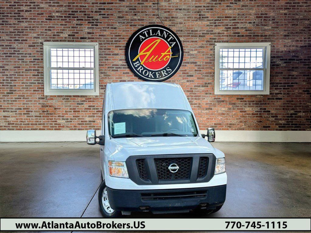 Used 2018 Nissan NV 3500 SV image 1