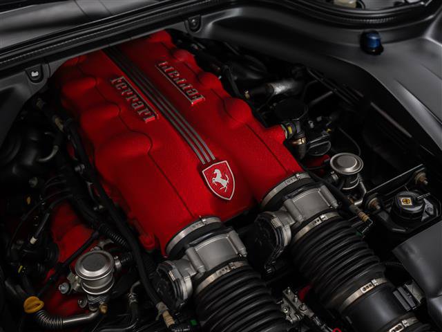 Used 2011 Ferrari California image 25
