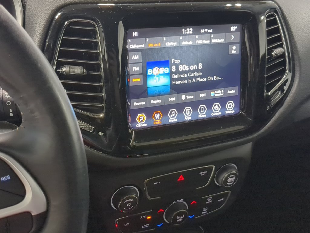 Used 2019 Jeep Compass Limited AWD/4WD image 32