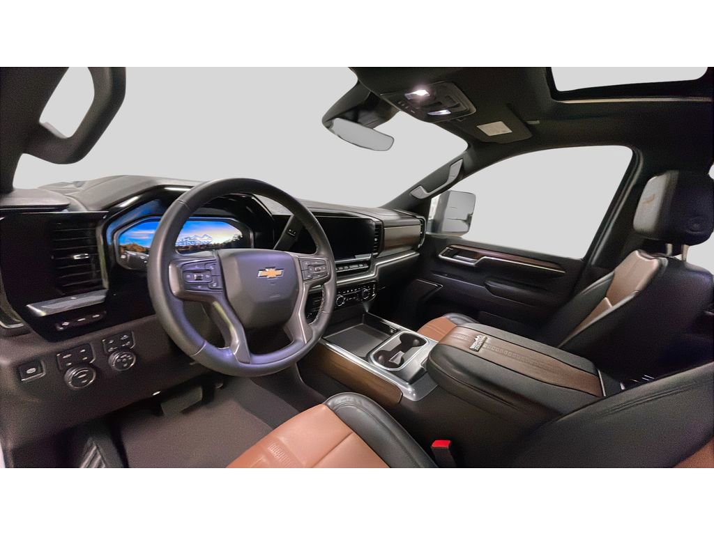 Used 2025 Chevrolet Silverado 2500 High Country w/ High Country Premium Package image 10
