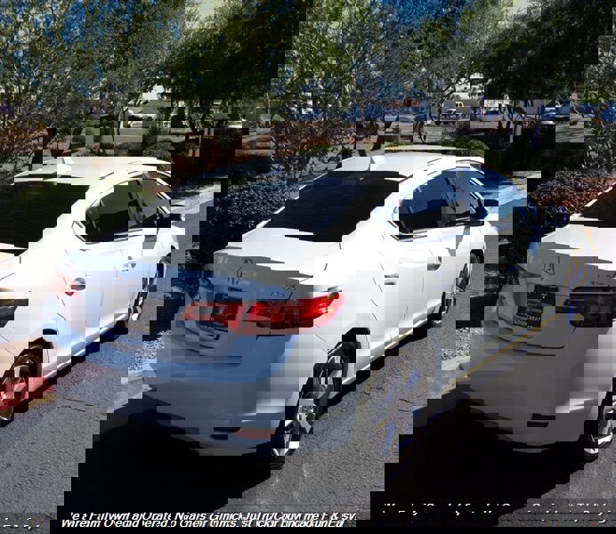 Used 2014 Acura ILX w/ Technology Package image 6
