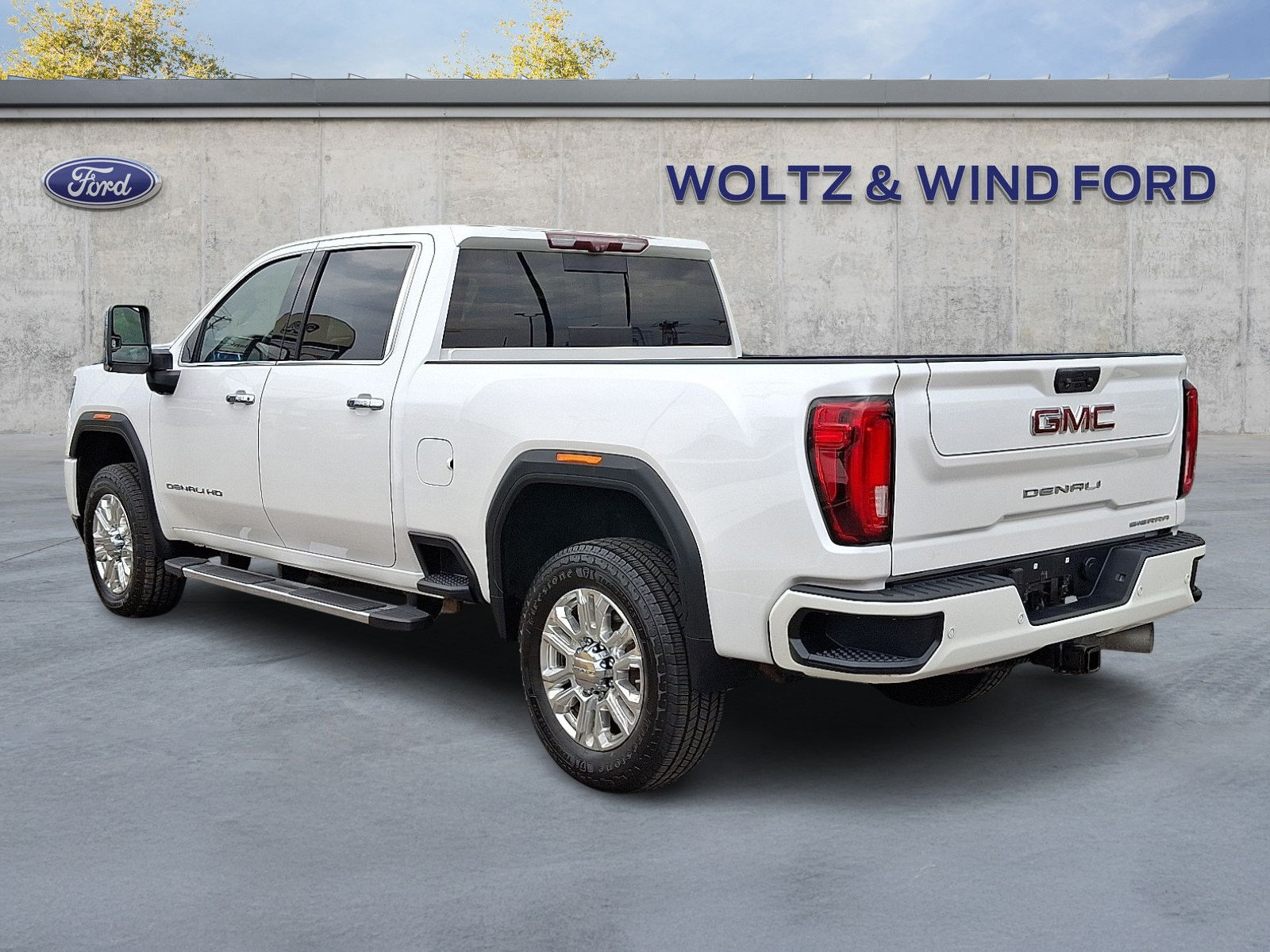 Used 2020 GMC Sierra 2500 Denali w/ Denali Ultimate Package AWD/4WD image 4