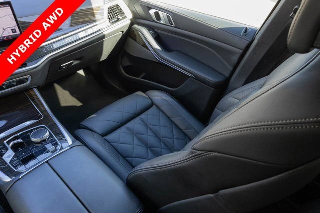 Used 2024 BMW X5 xDrive50e AWD/4WD image 21