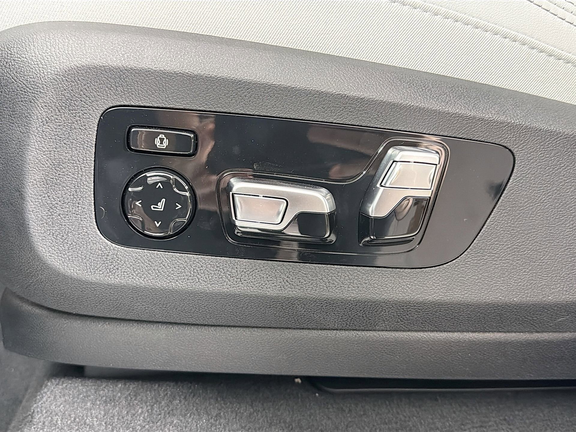 New 2026 BMW X5 xDrive40i image 19