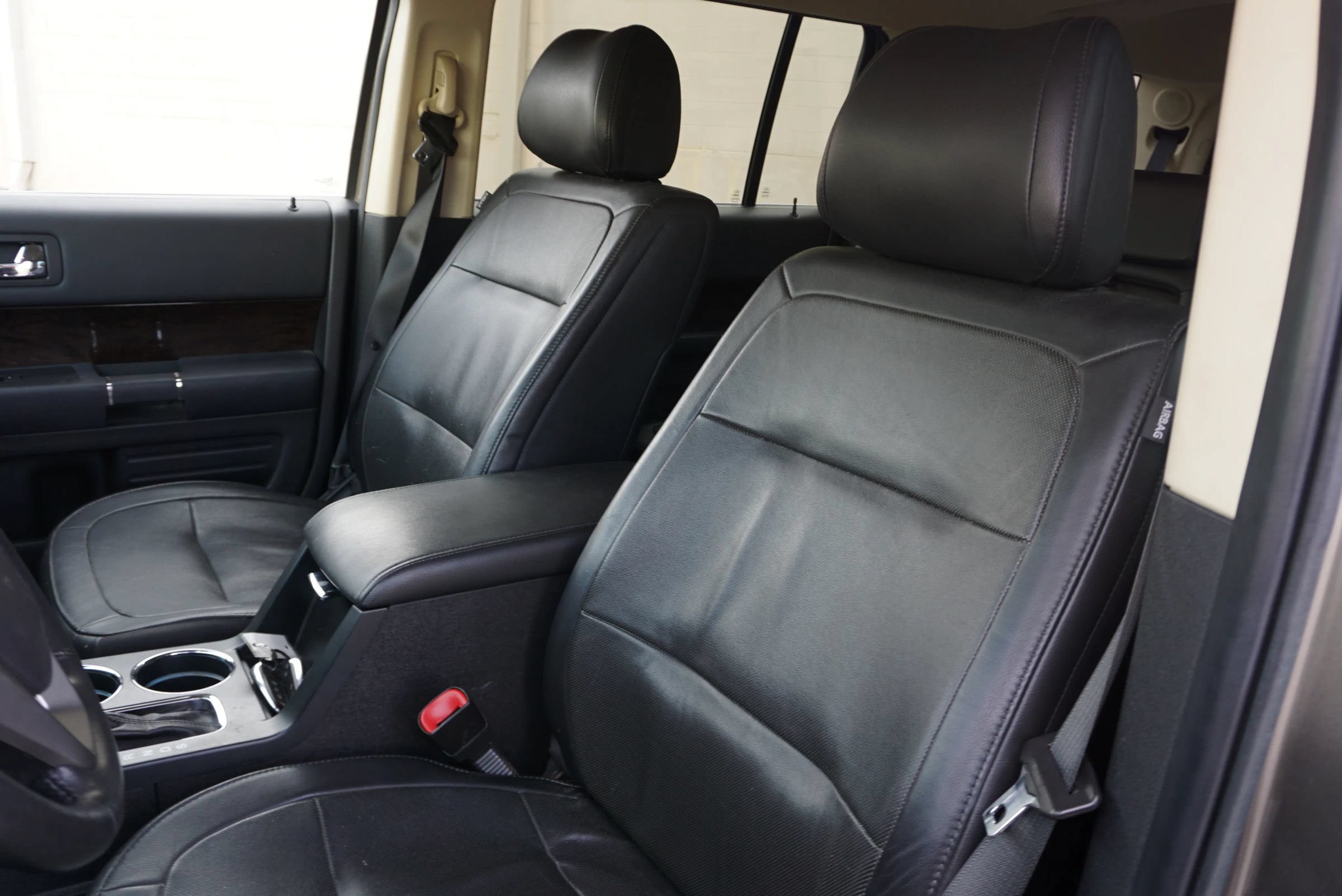 Used 2014 Ford Flex Limited w/ Equipment Group 301A FWD image 30