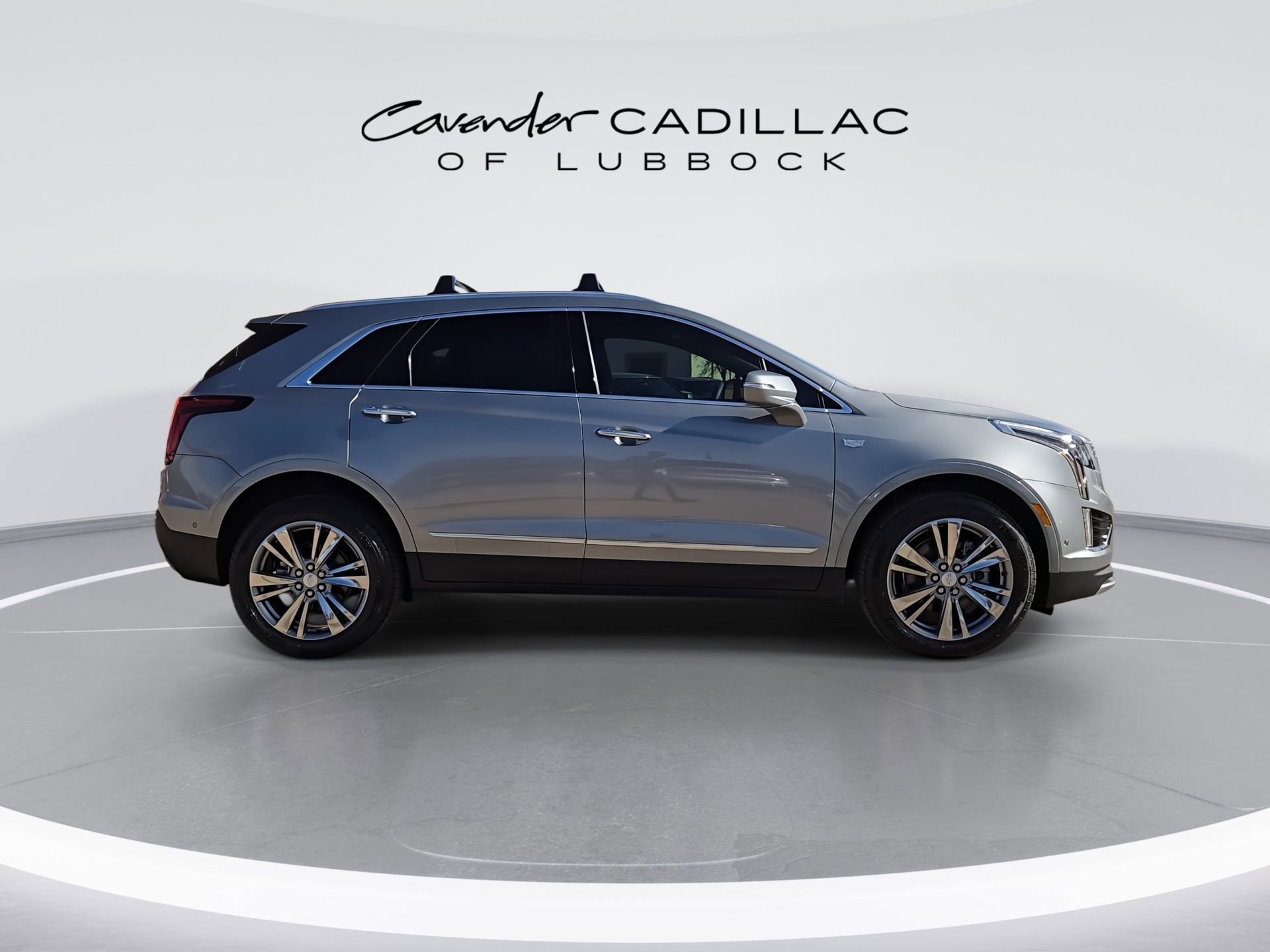 New 2026 Cadillac XT5 Premium Luxury w/ Driver Assist Package AWD/4WD image 9
