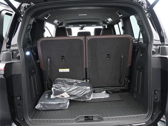 New 2025 Volkswagen ID. Buzz Pro S image 10