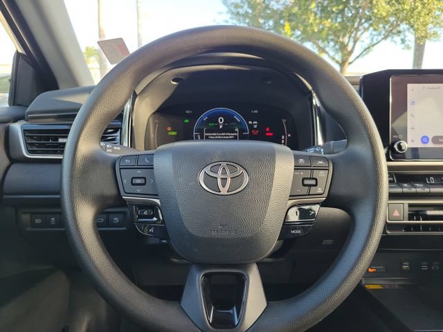 Used 2025 Toyota Camry LE w/ Convenience Package FWD image 14