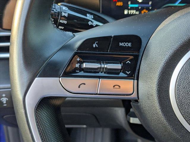 Used 2023 Hyundai Elantra SEL w/ Convenience Package image 4