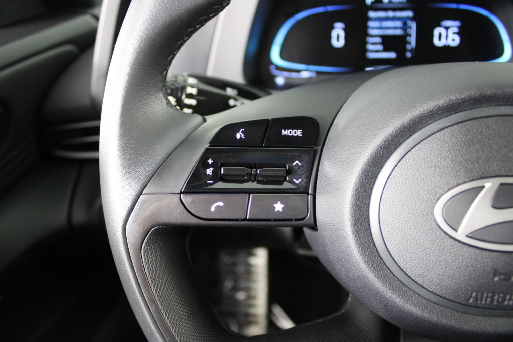 Certified 2026 Hyundai Elantra Sport FWD image 24