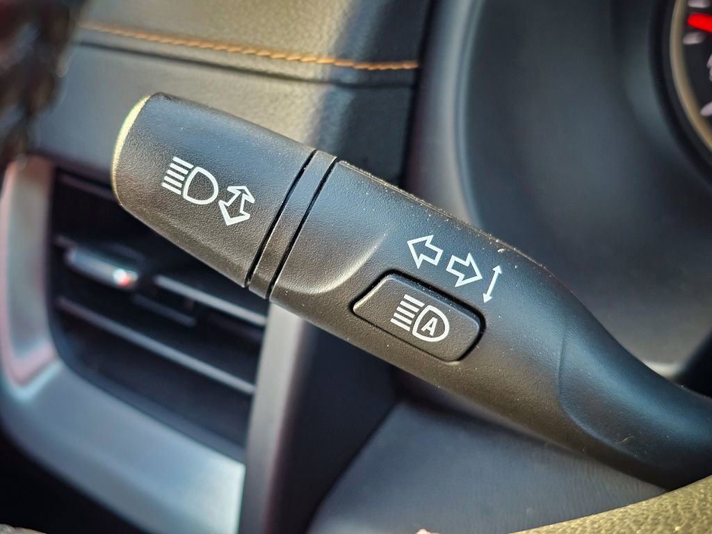 Used 2020 GMC Terrain SLE w/ Driver Convenience Package image 19