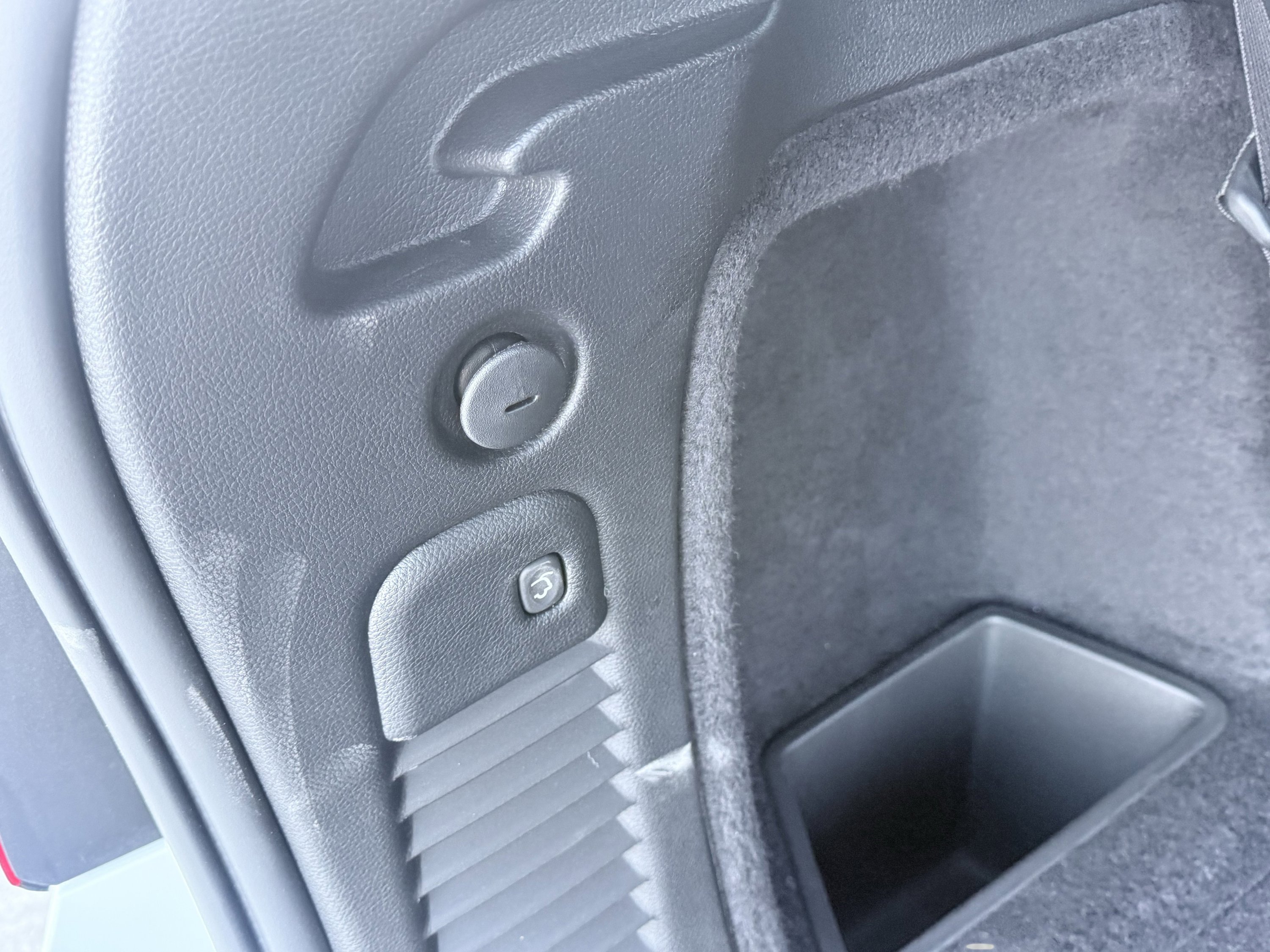 Used 2026 Dodge Durango GT image 12