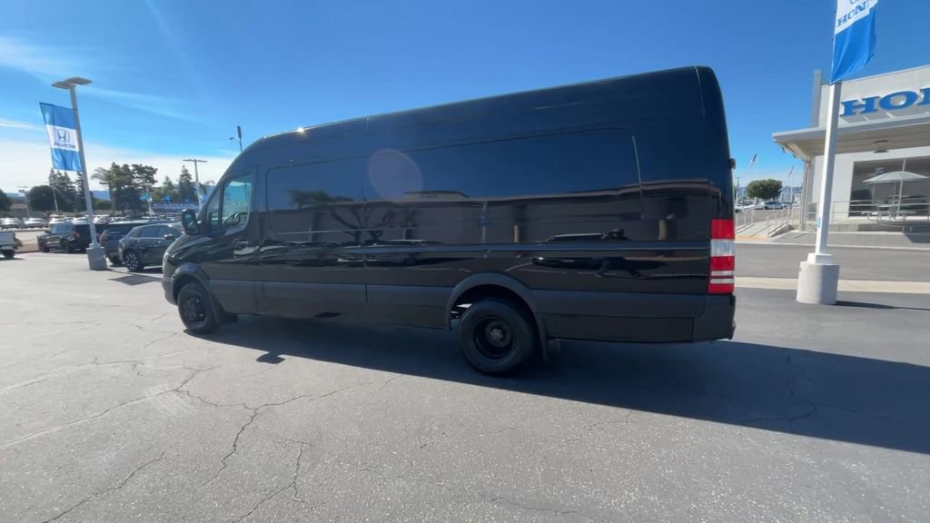Used 2017 Mercedes-Benz Sprinter 3500 image 6