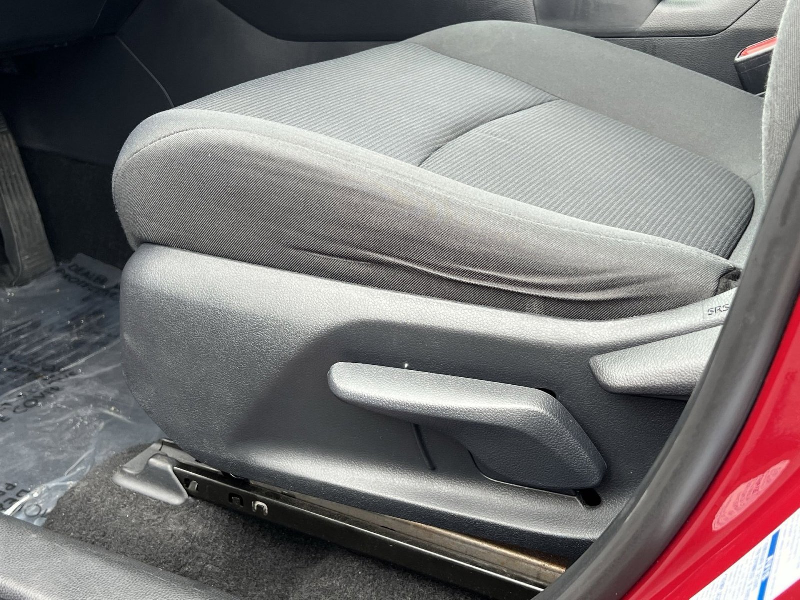 Used 2019 Toyota RAV4 LE w/ All Weather Liner Package image 12