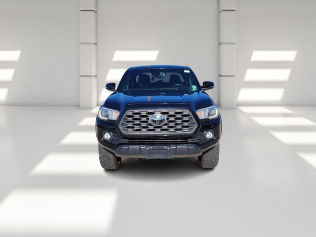 Used 2021 Toyota Tacoma TRD Off-Road w/ Technology Package image 2