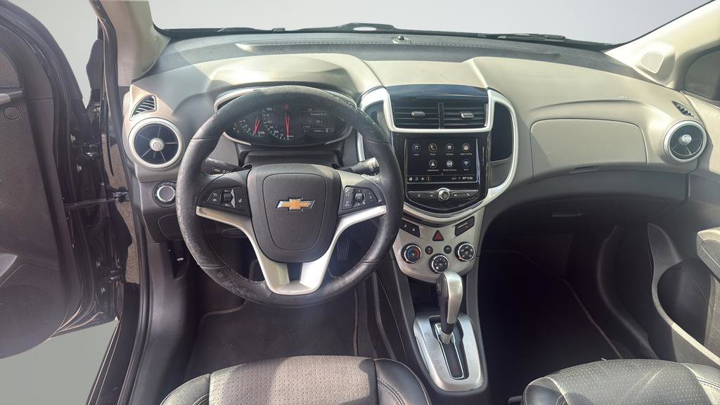 Used 2019 Chevrolet Sonic Premier FWD image 15