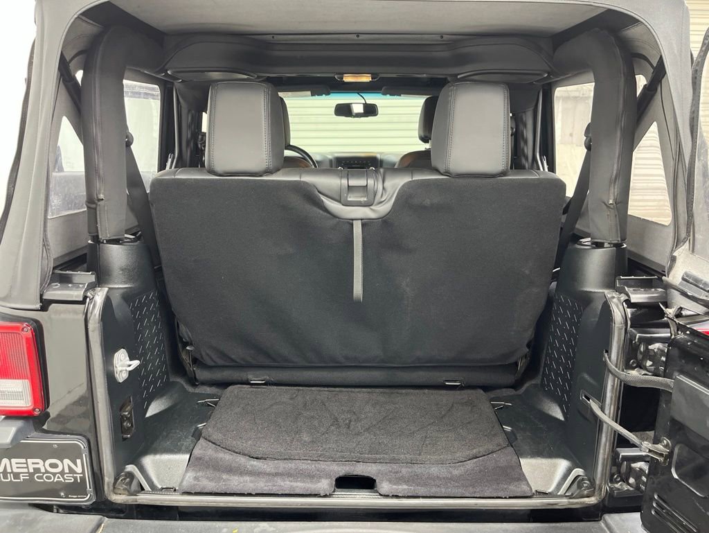 Used 2018 Jeep Wrangler Sport AWD/4WD image 22