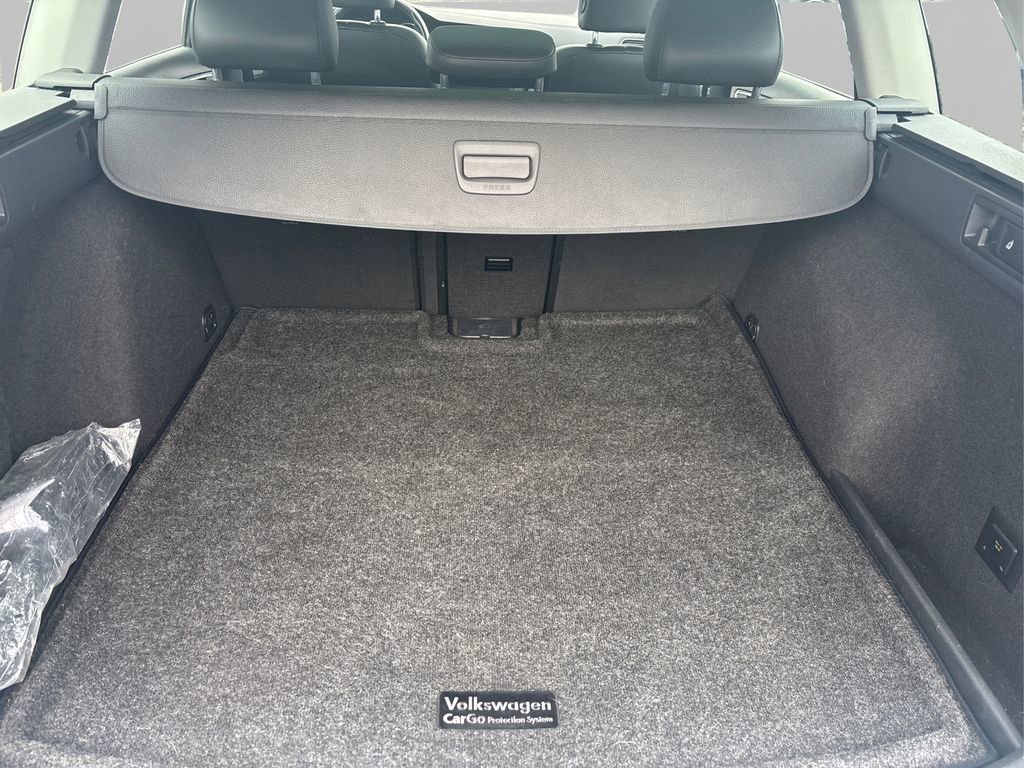 Used 2018 Volkswagen Golf Alltrack SE image 11