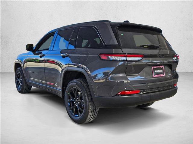 New 2025 Jeep Grand Cherokee Altitude image 9